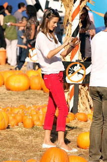 Alessandra Ambrosio's Red Jeans Look