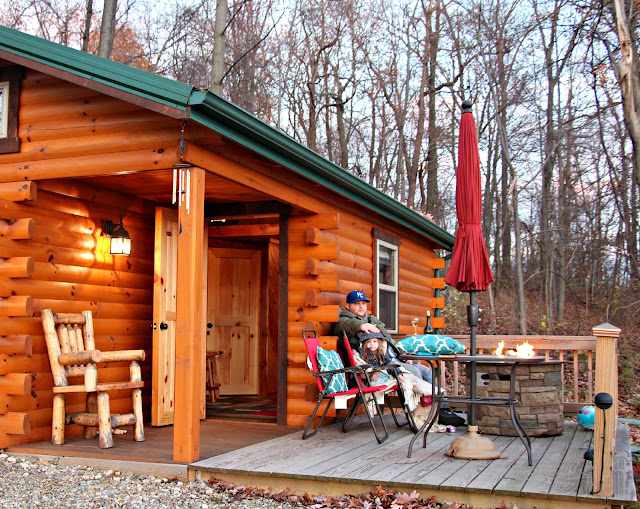 Family Glamping Weekend - Grilled Pizza and Raspberry S'mores Family Glamping Weekend - Grilled Pizza and Raspberry S'mores | #Glamping #Camping #CampingRecipes #Smores S'mores Raspberry Sauce