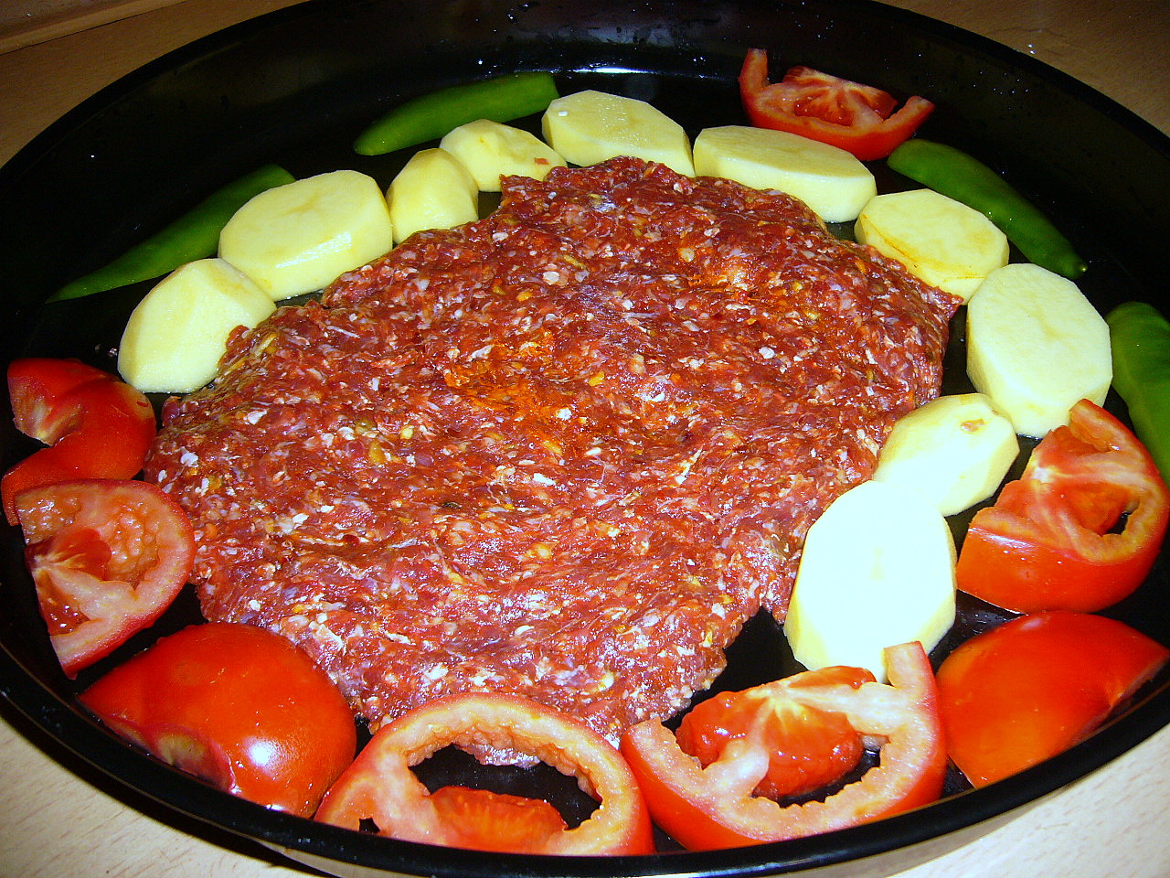 babiş�e yemekler fırına et atmak