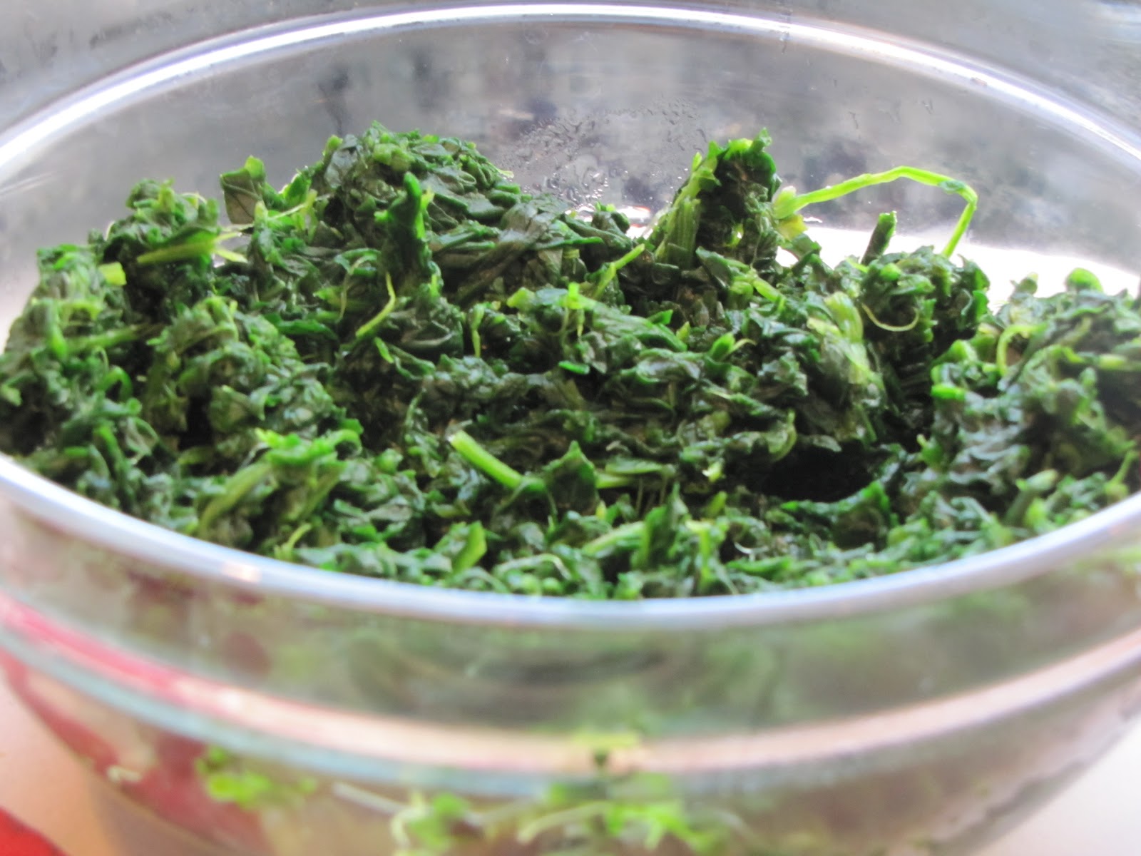 It's a CharM'ed Life Spinach Dip & Pumpernickel Bread