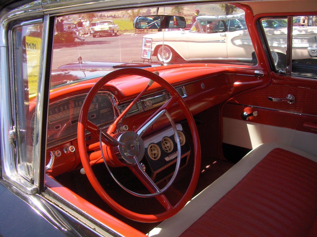 Retro Station Wagon