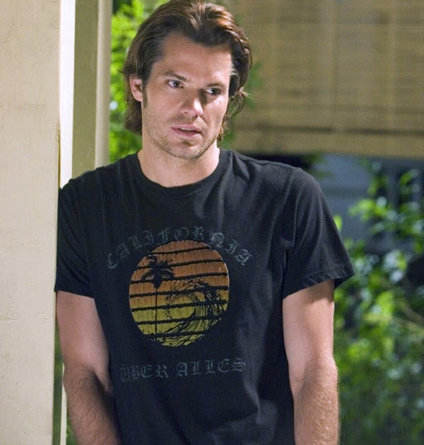 olyphant men Born in hawaii, timothy david olyphant was raised in modesto, california he is the son of katherine lyon hollywood's hottest men a list of 48 people. olyphant men Born in hawaii, timothy david olyphant was raised in modesto, california he is the son of katherine lyon hollywood's hottest men a list of 48 people.
