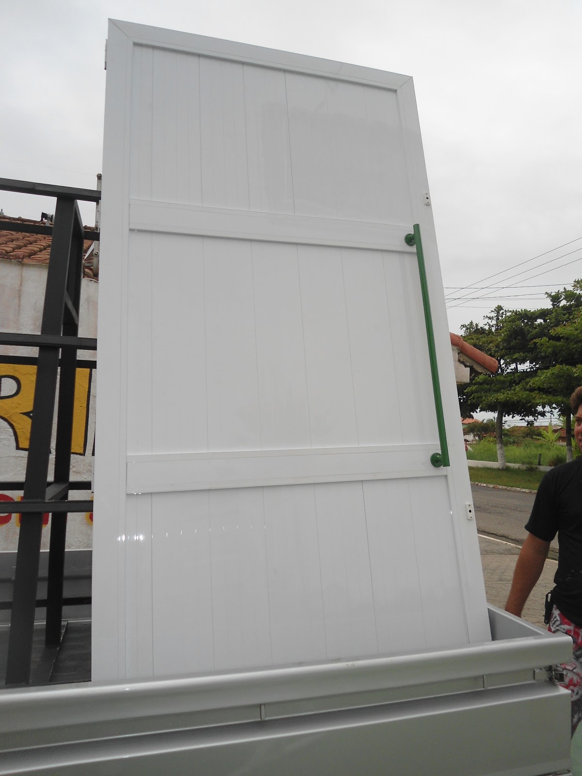#654334 SOCIAL EM ALUMÍNIO BRANCO E JANELA ALUMÍNIO BRANCO COM VIDRO VERDE 800 Limpar Janela De Aluminio Branco