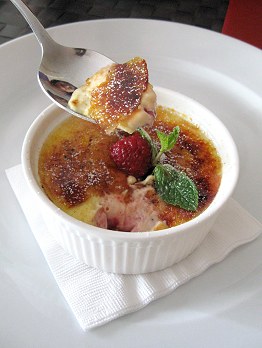 Trinity Burnt Cream with Raspberries Trinity Burnt Cream with Raspberries