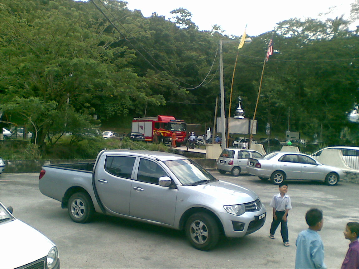 Gambar Lori Bomba