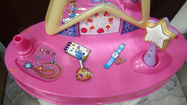Juaimurah Little Tikes Super Star Vanity Table