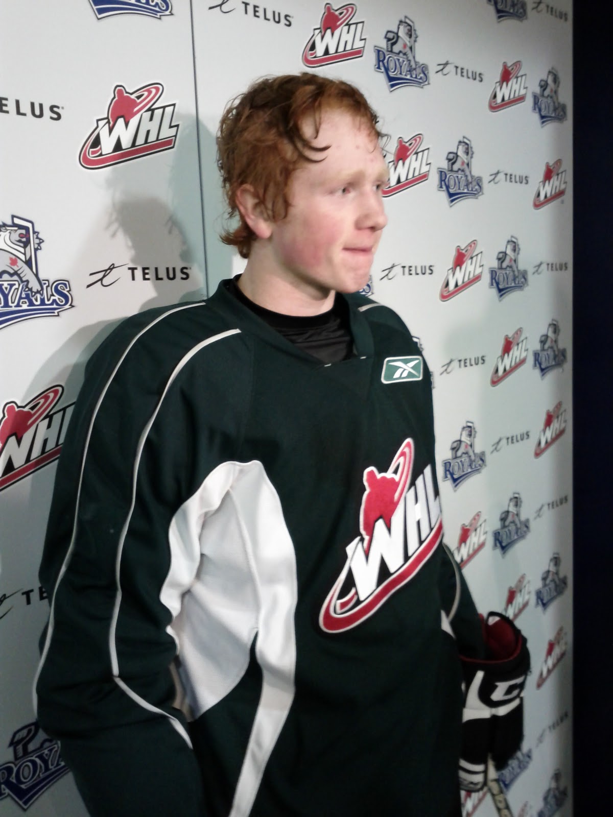 VOICE OF THE VICTORIA ROYALS Ben Walker Signs with Victoria