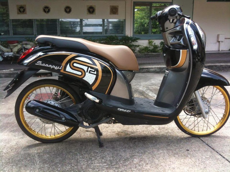 Modifikasi Scoopy 20 modifikasi motor honda scoopy keren terbaru otomotiva Modifikasi Scoopy 20 modifikasi motor honda scoopy keren terbaru otomotiva