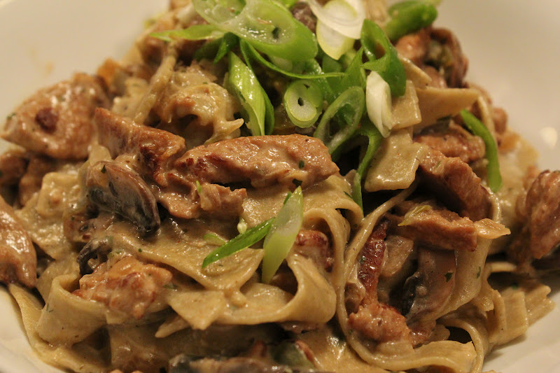 Vegan Miss It's the Bee's Knees, Daddy! Beefless Beef Stroganoff