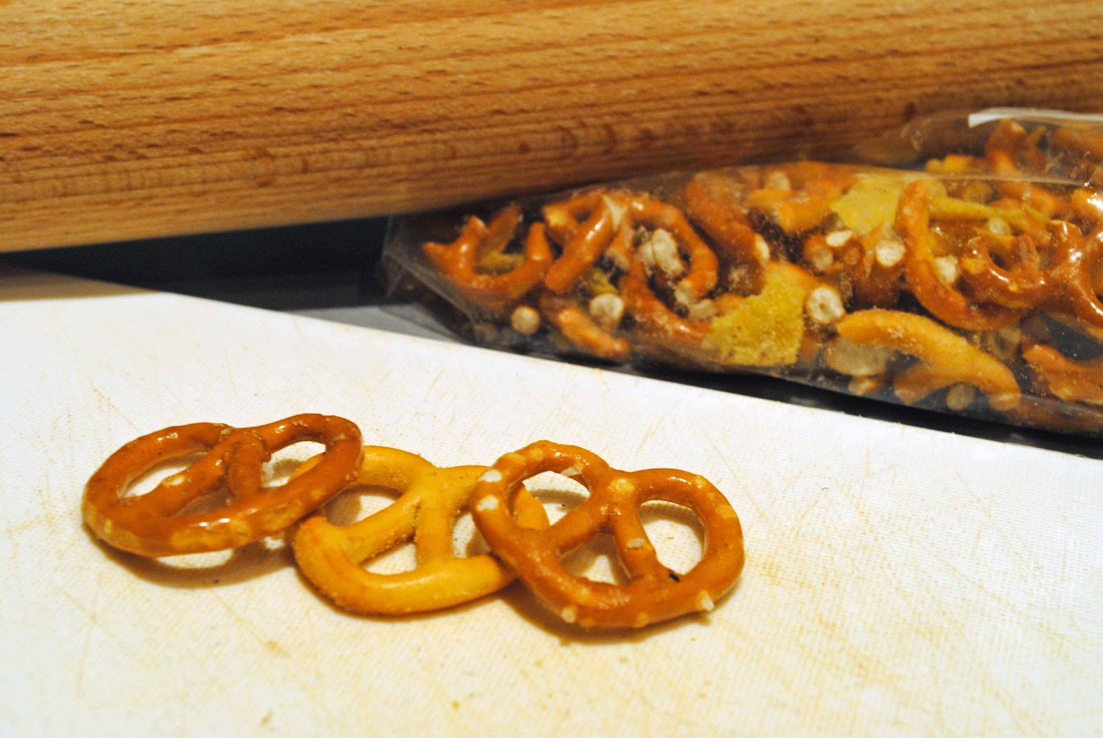 Fatboy's Kitchen Crispy Pretzel Chicken