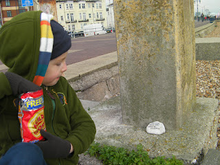 stone statement on southsea parade corniche INSCRIBED IN PEN LIKE MY SIBLINGS TEN SOME NEAR SOME FAR BUT EACH ONE A STAR