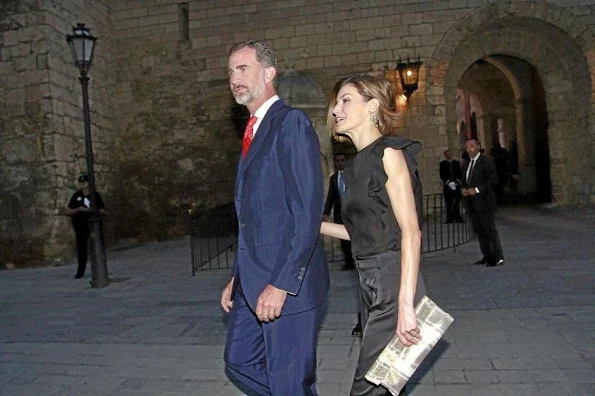 King Felipe, Queen Letizia, Queen Sofia attend a official reception at the Almudaina Palace