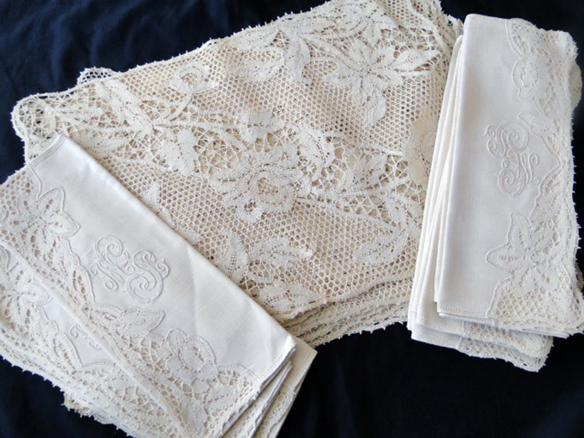Buyer & Seller of Antique Lace, Fine Linens, Vintage Clothing, Haute