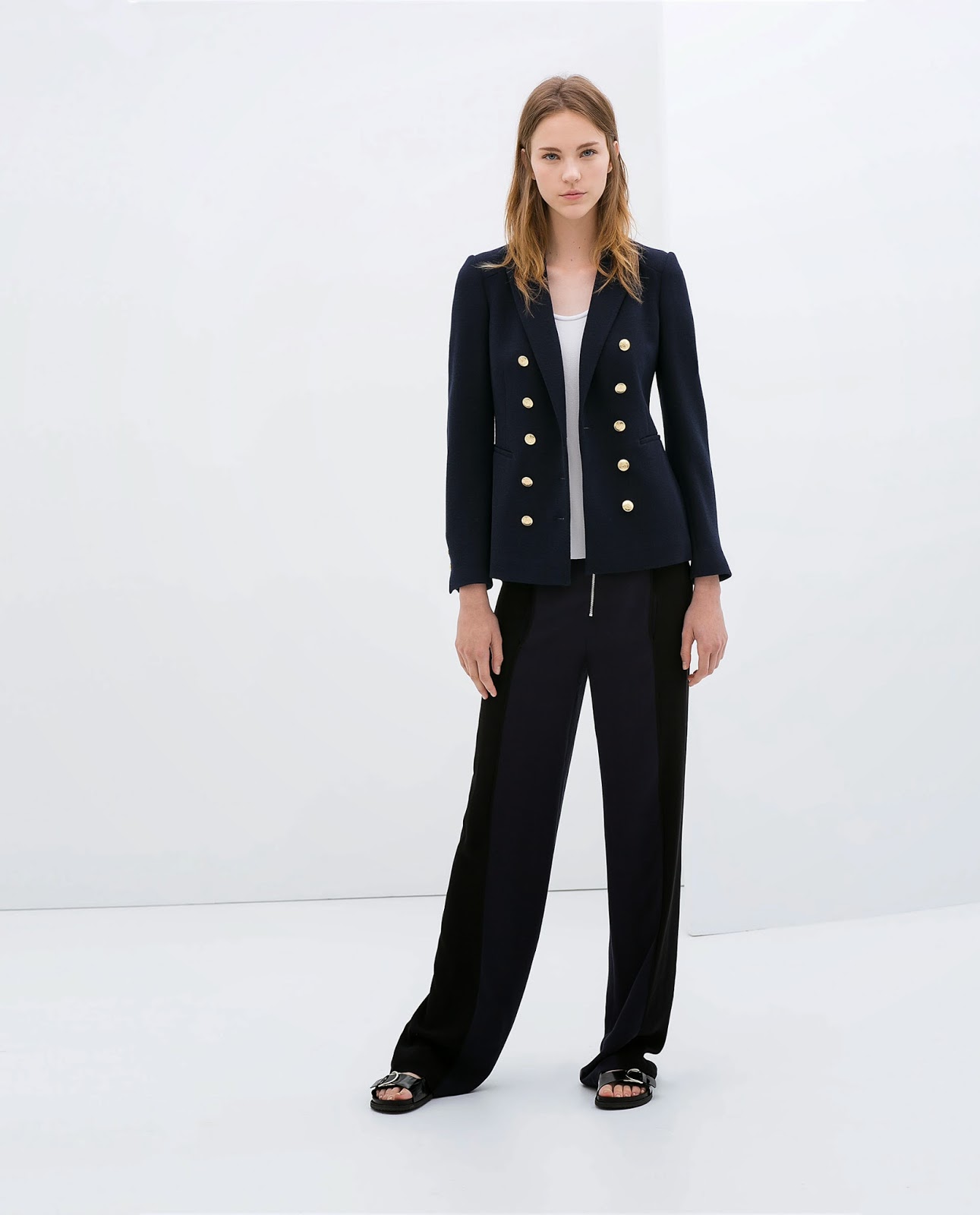 ZARA SOLD OUT. NAVY DOUBLE BREASTED JACKET BLAZER GOLD BUTTONS