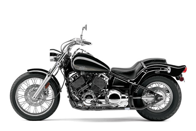 2013 Yamaha V-Star 650 Custom Photo 2