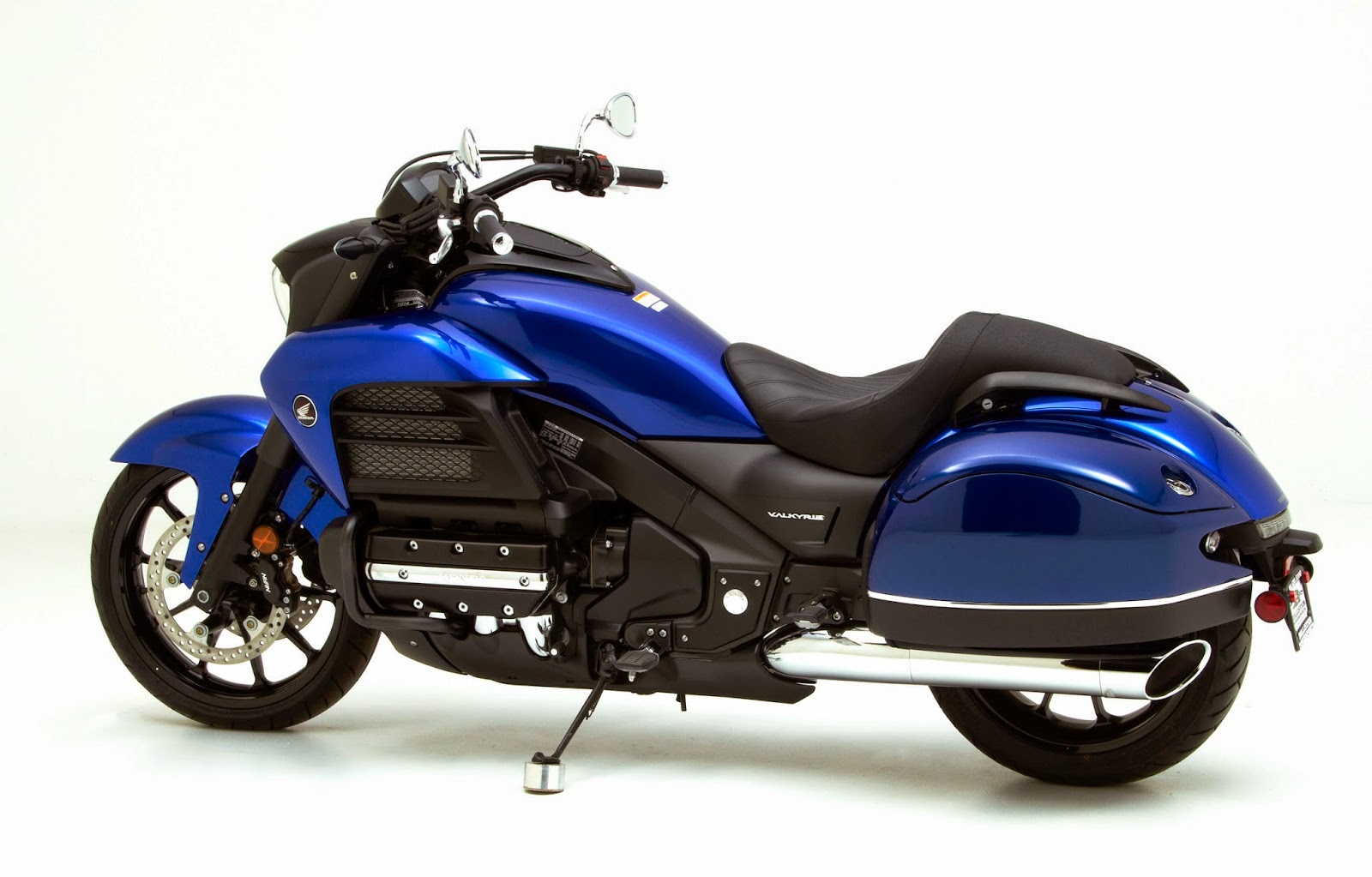 2014 saddlebags on older harley