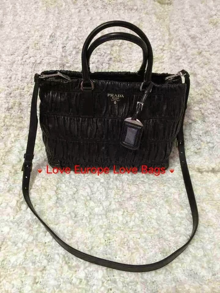 ?~ LOVE EUROPE LOVE BAGS ~ ?: PRADA Classic Nappa Gaufre Leather ...