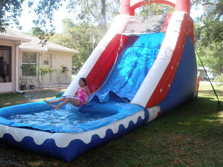 Pinay WAHM: April 2011