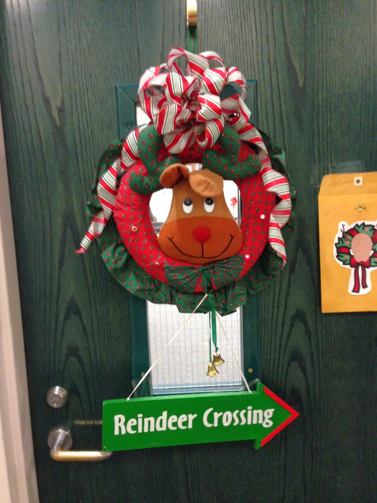 Lindsay Is A Lifetime Member Wreath Decorating Contest