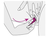 insira o coletor menstrual na vagina
