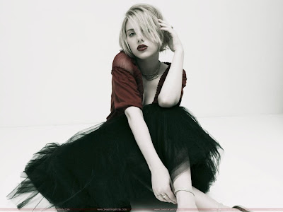 Scarlett Johansson_Click on the Image for Larger View Scarlett Johansson HD Wallpaper-1600x1200