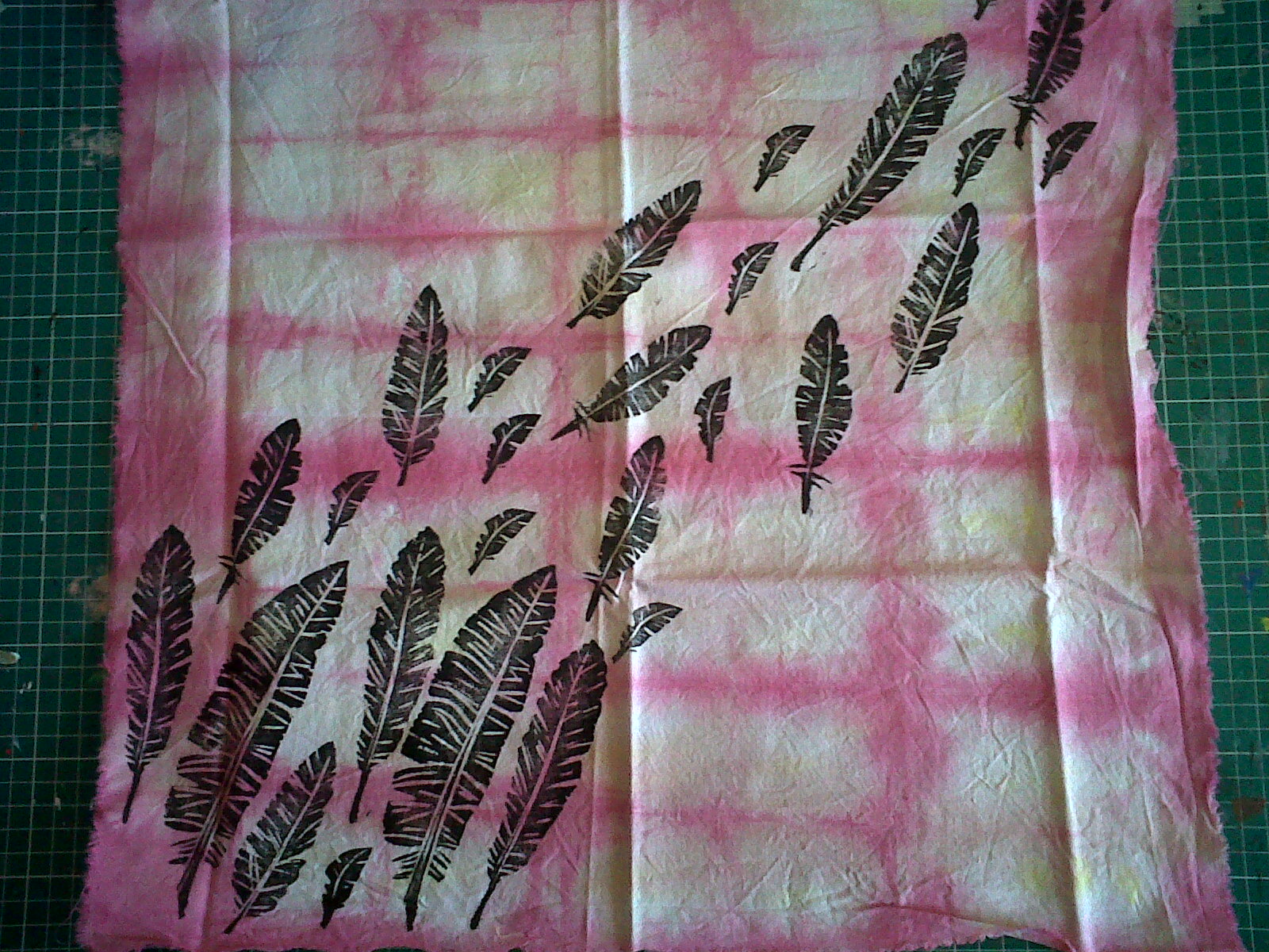HippyDeep Feathers, lino cut, fabric printing