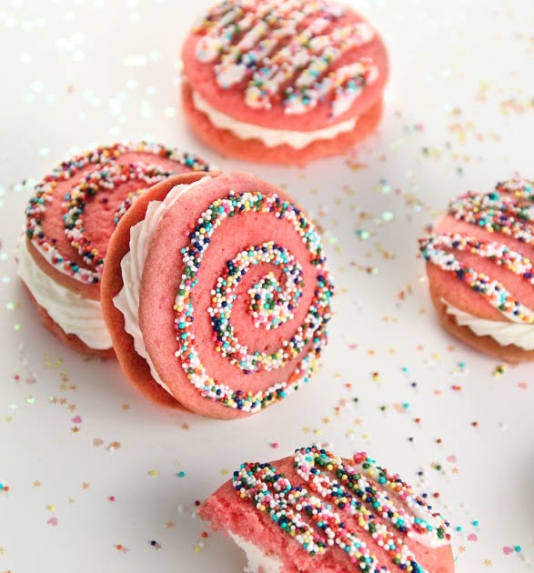 Strawberry Milk Whoopie Pies Sprinkle Bakes
