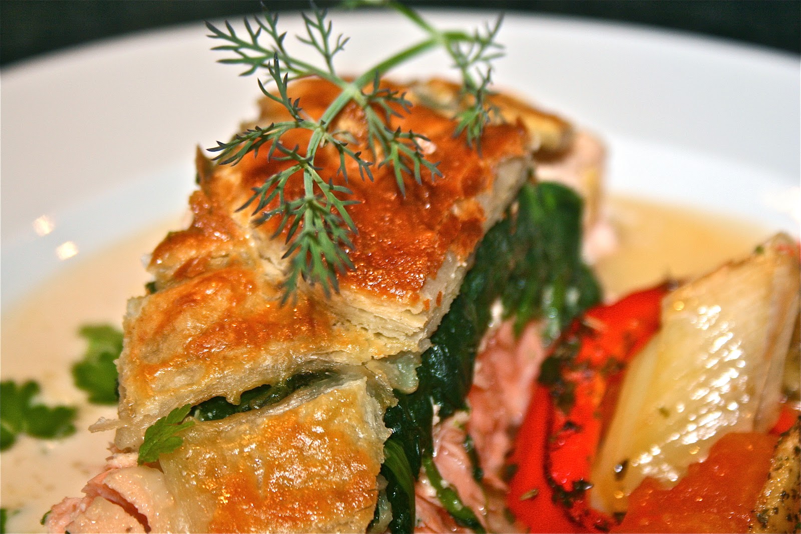 Johnny's Kitchen Salmon en Croute