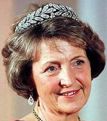 Tiara Mania: Queen Beatrix of the Netherlands #39 Laurel Wreath Tiara Tiara Mania: Queen Beatrix of the Netherlands #39 Laurel Wreath Tiara