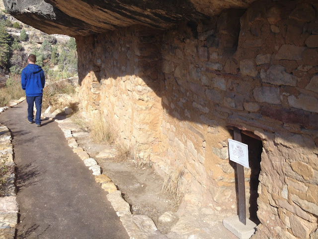 Walnut Canyon National Park
