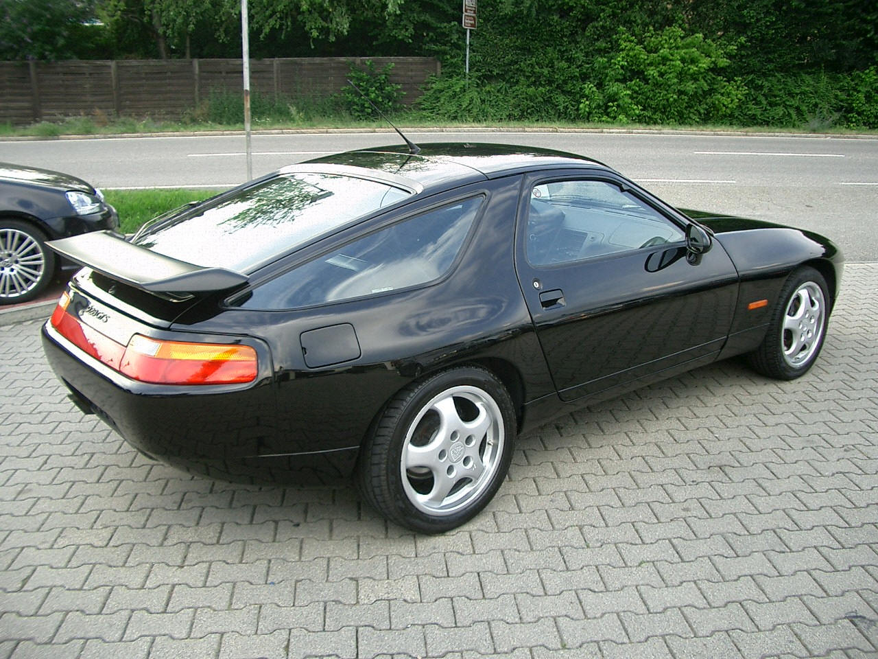 AUTOPORSCHE: Porsche 928,928 S,928 S4,928 GTS (1978-1995)