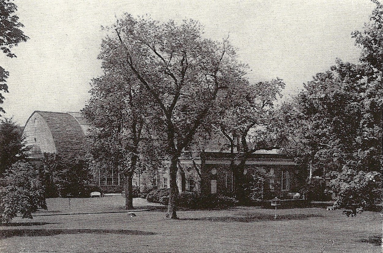 Old Long Island 'Oak Point' Playhouse