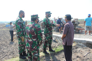 Dandim Klaten Tinjau Langsung Pelaksanaan TMMD