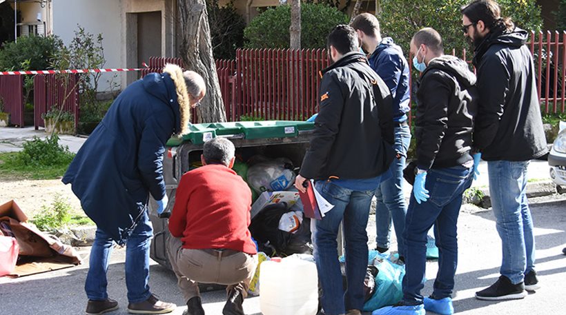 Πετρούπολη: Βρήκαν νεκρό βρέφος πεταμένο στα σκουπίδια Πετρούπολη: Βρήκαν νεκρό βρέφος πεταμένο στα σκουπίδια