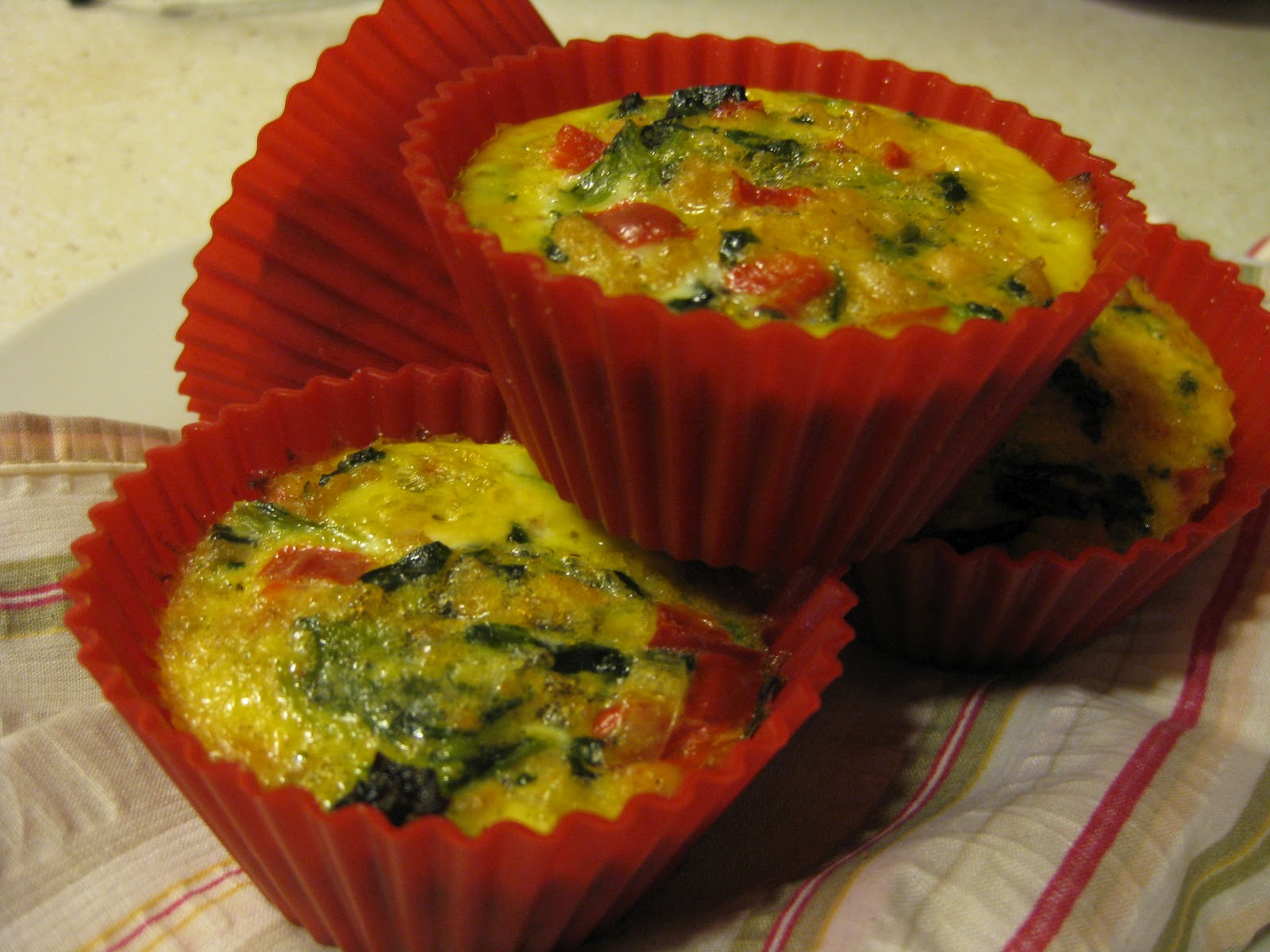 Chow Bella Egg Muffins with Chicken Sausage and Vegetables