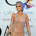 Heboh Gaun Transparan Rihanna