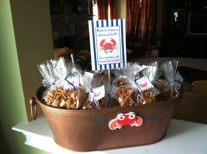 Fabulous Fetes event planning & event design service {Real Parties} Crab Boil