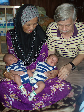 my family- mak & abah