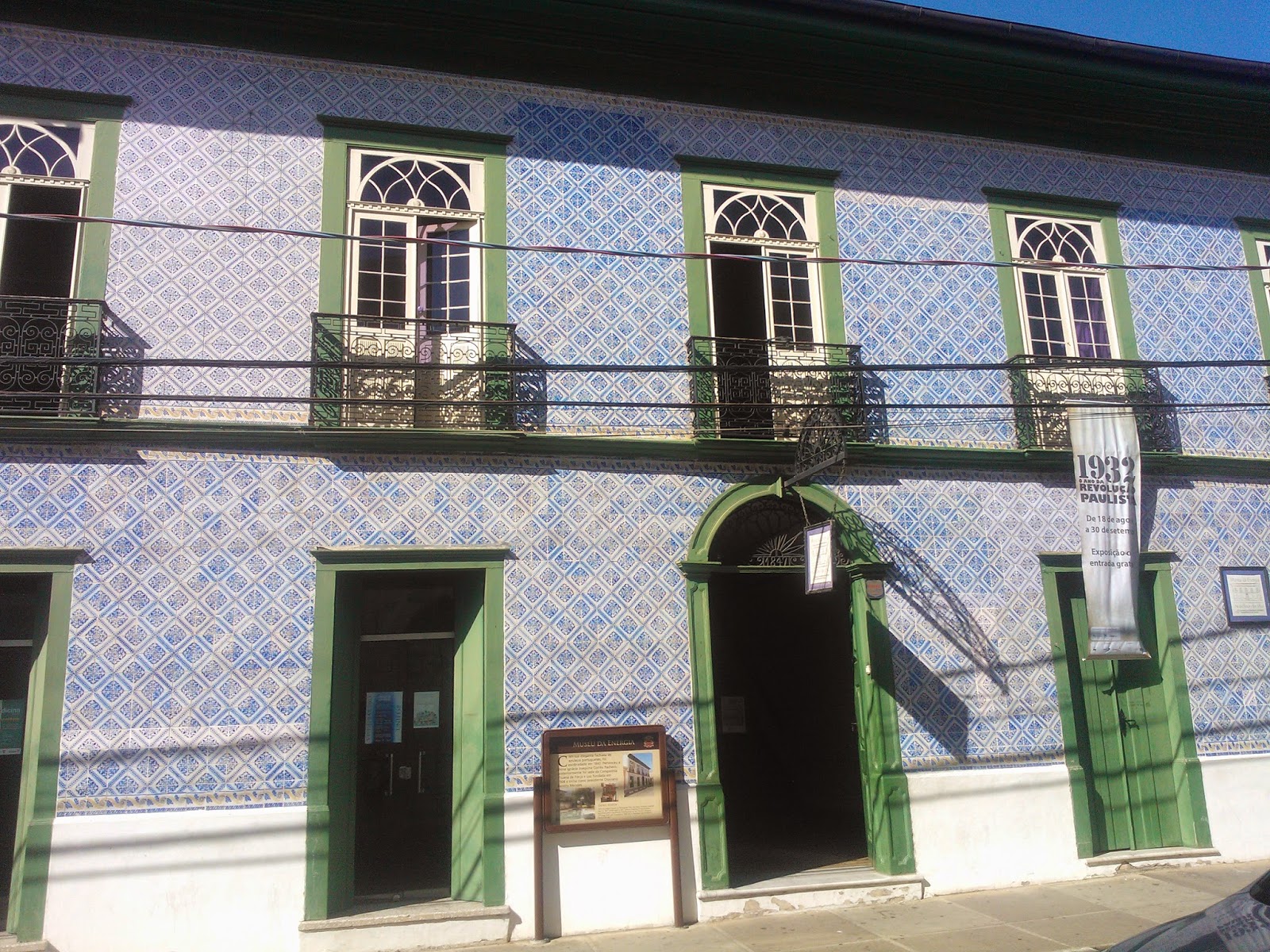 fachada com azulejos portugueses do Museu da Energia, Itu-SP