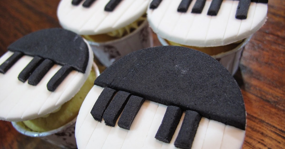 Pretty Food Moments Music Themed Cupcakes