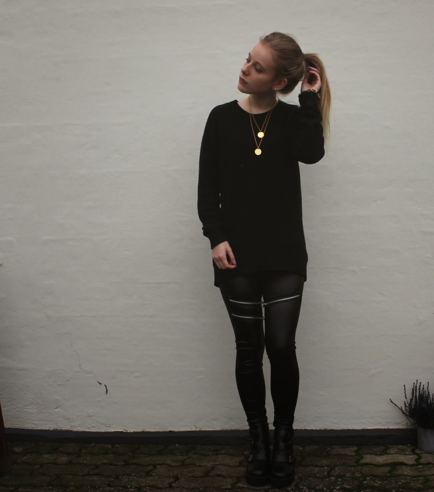 Emiily The full zipper outfit + Haul