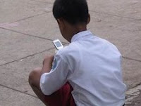 Kiat untuk orang tua dan guru agar ponsel murid dan anak tidak dimasuki konten porno defeat pornografi