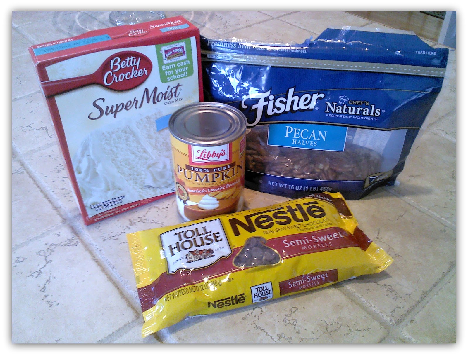 Easy Cake Mix Mini Muffins made with Pumpkin Sweet Little Bluebird