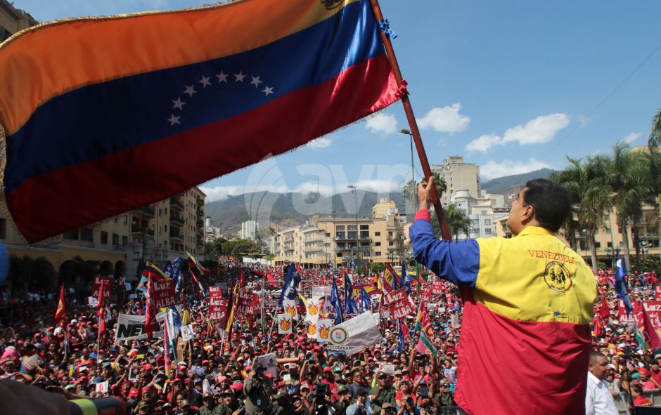 "COMUNA SOCIALISTA" LA REBELDÍA DE HUGO CHAVEZ