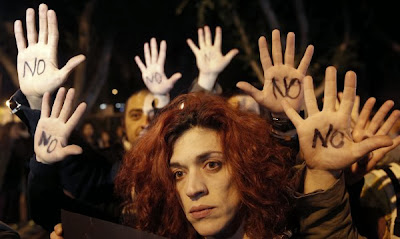 Кипър се превърна в поредната жертва на кризата в еврозоната