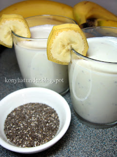 banana-shake-with-chia-seeds
