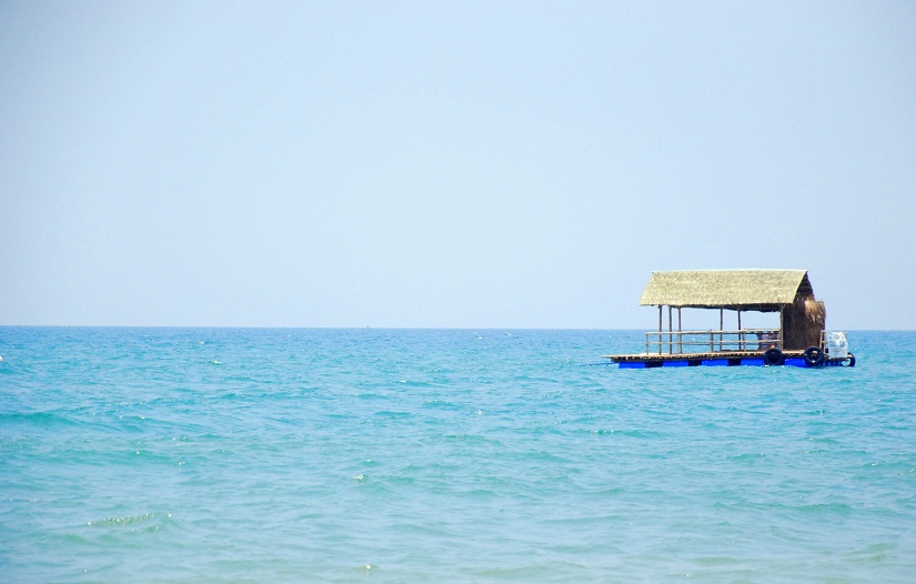 La Union Place: La Union Beach