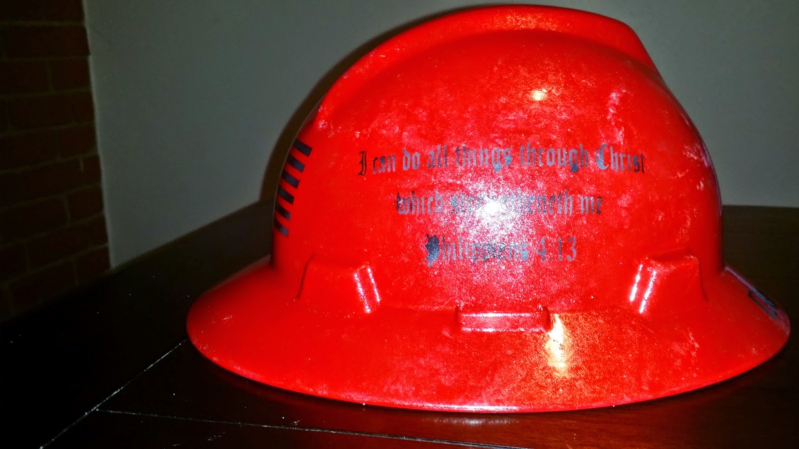 Zimmer DesignZ Custom Paint Cool hard hats painted this weekend.