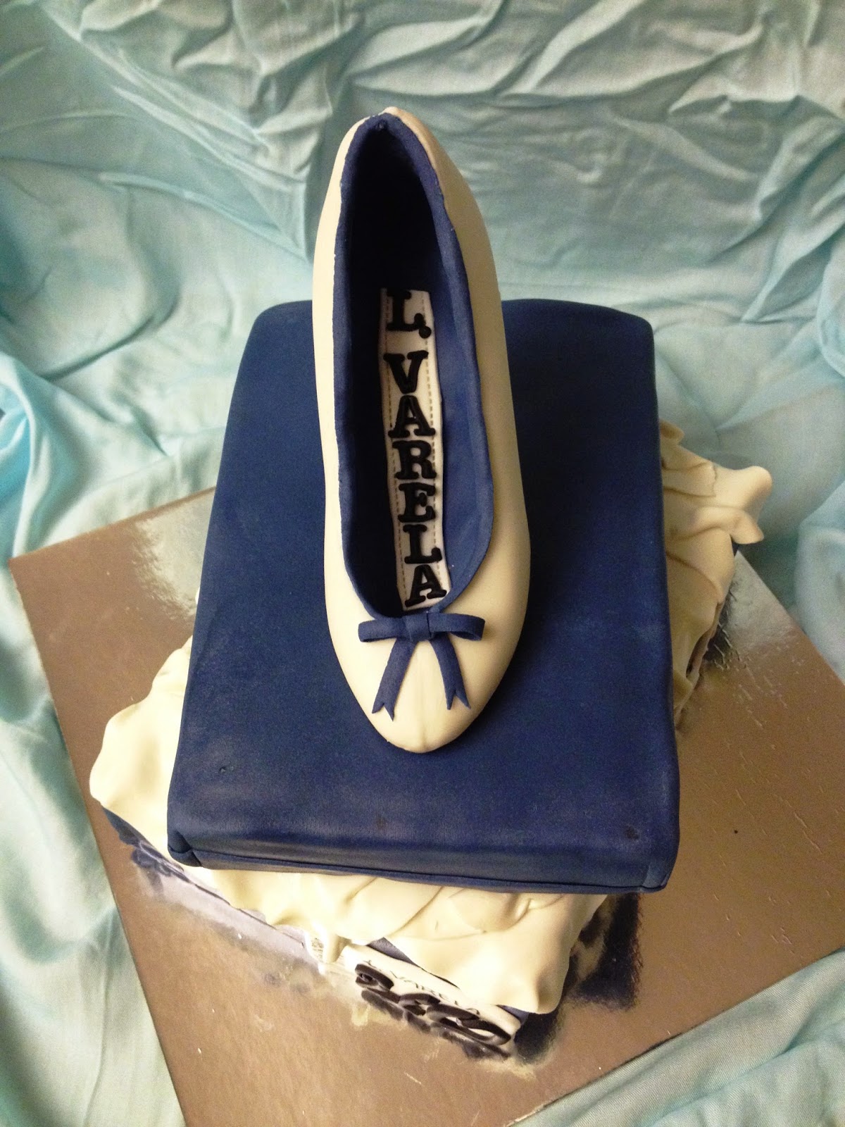 tarta chocolate; zapato chocolate; tarta fondant zapato; tarta decorada zapato; tarta zapato