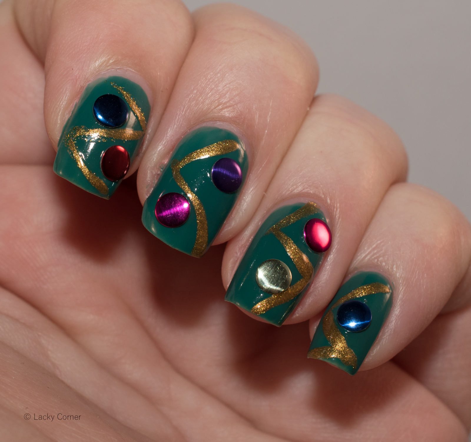 Lacky Corner Winter Nail Art Challenge Tinsel / Ornaments